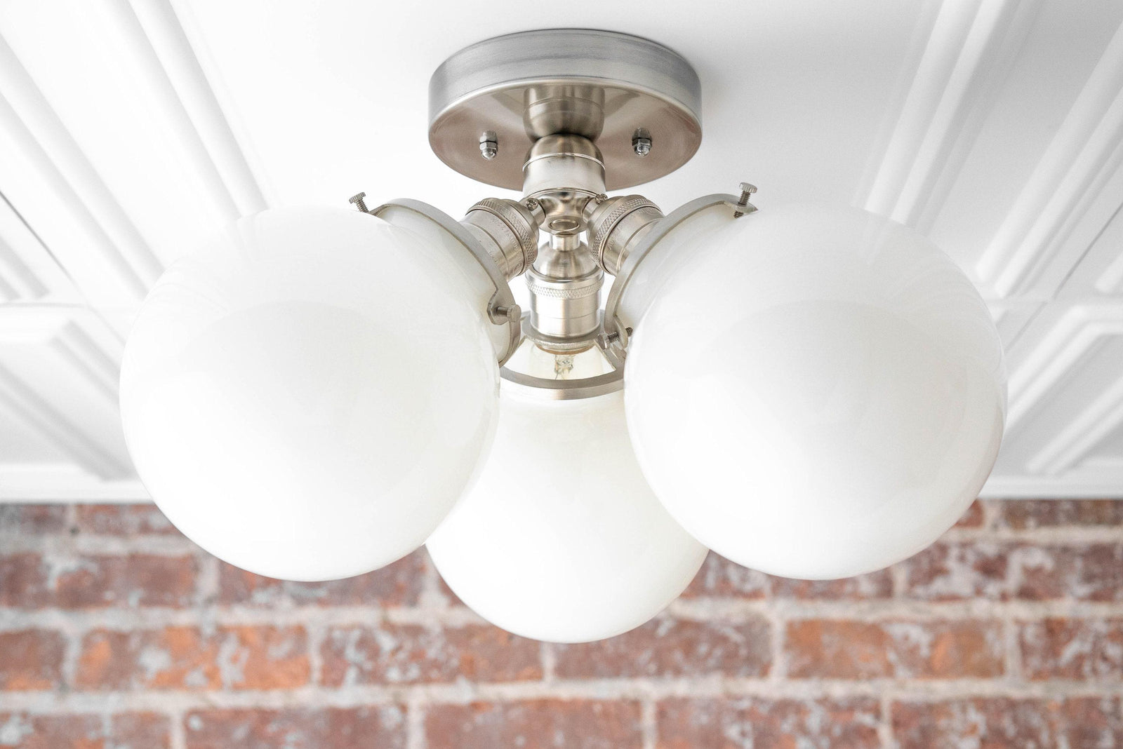 CEILING LIGHT MODEL NO. 0893