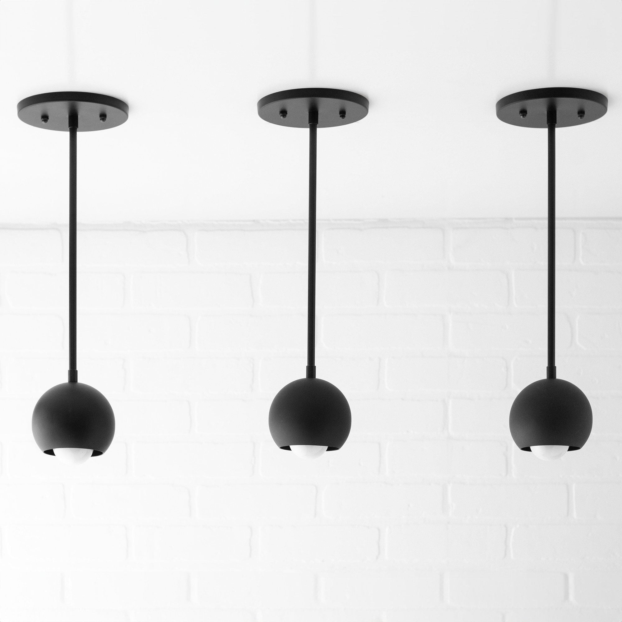 PENDANT MODEL NO. 7003