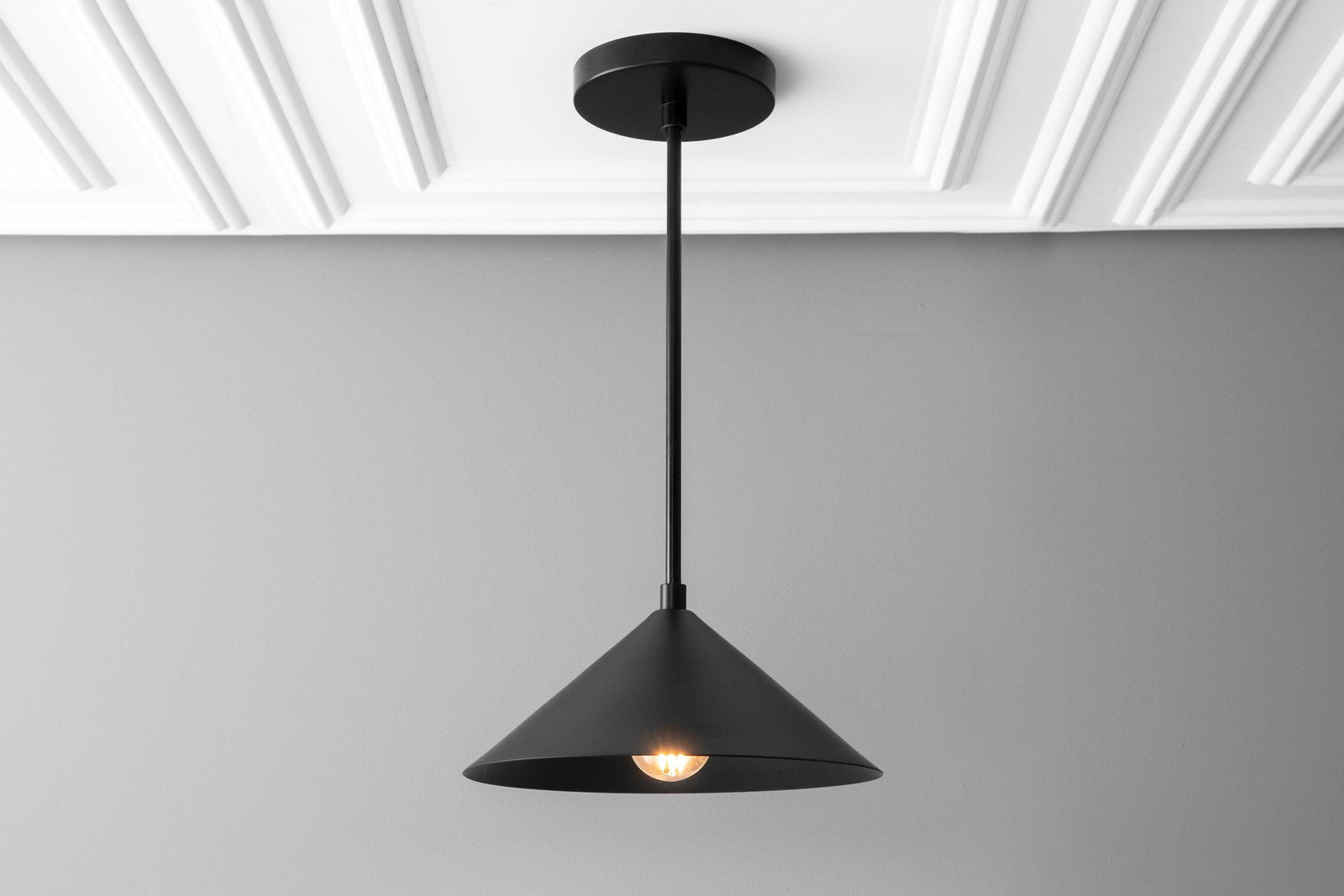 PENDANT MODEL NO. 9692
