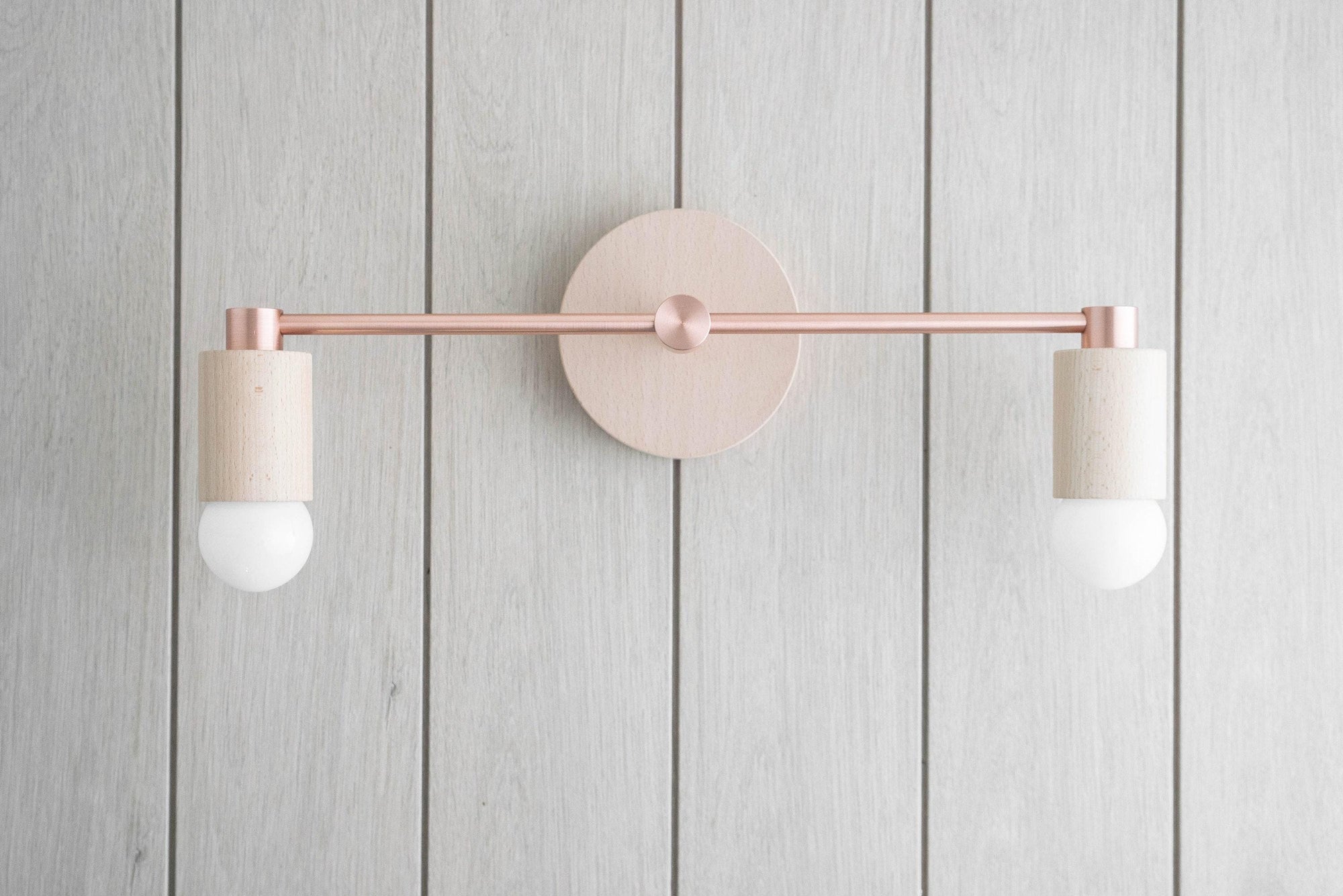 VANITY LIGHT MODEL NO. 7357