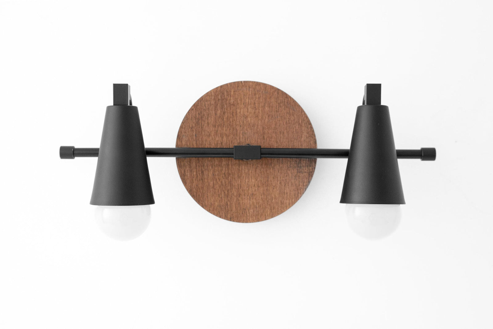 VANITY LIGHT MODEL NO. 1229