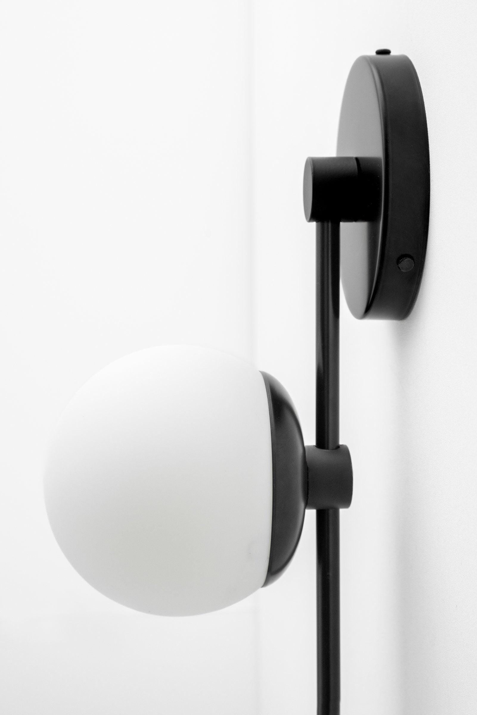 SCONCE MODEL NO. 2027