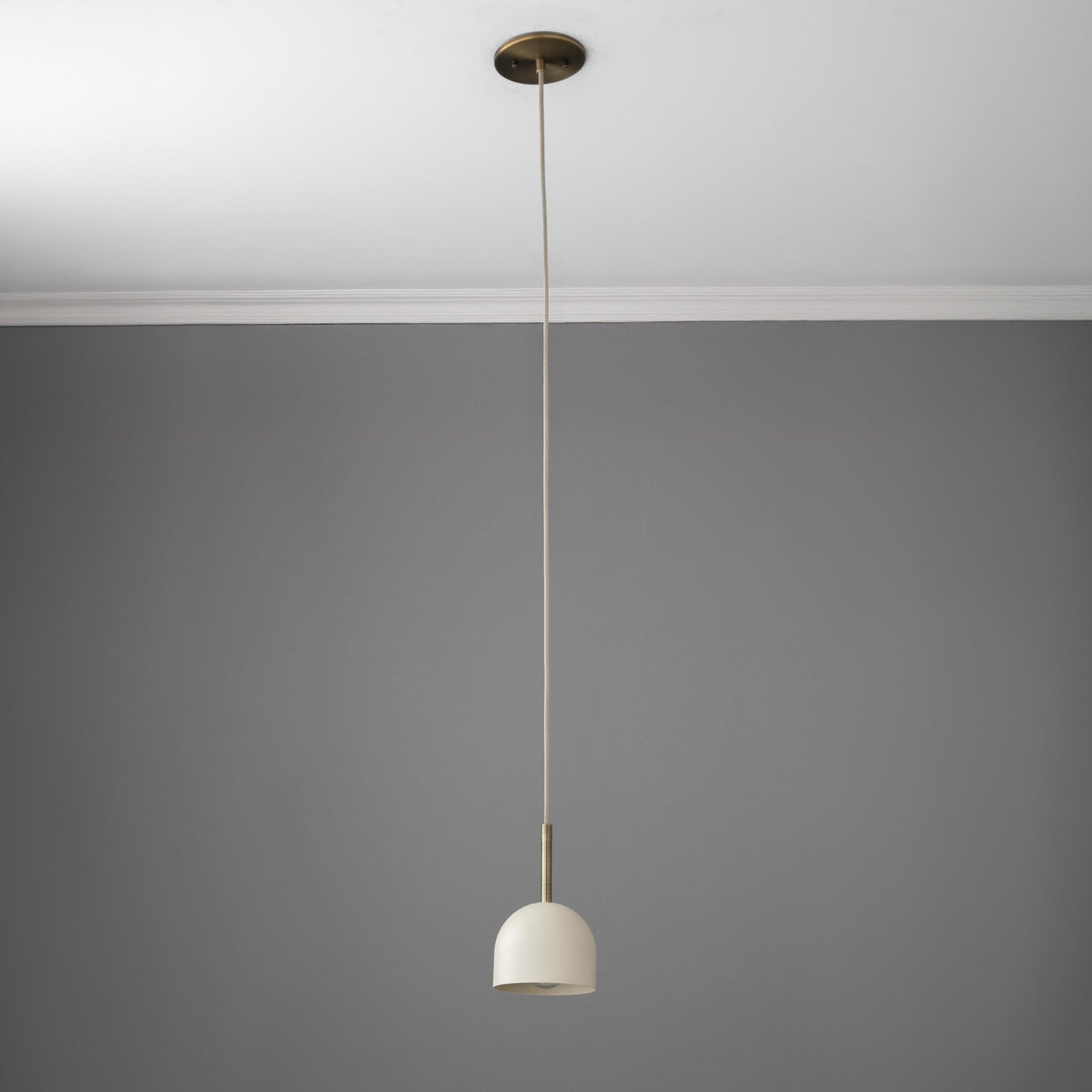 PENDANT MODEL NO. 1052
