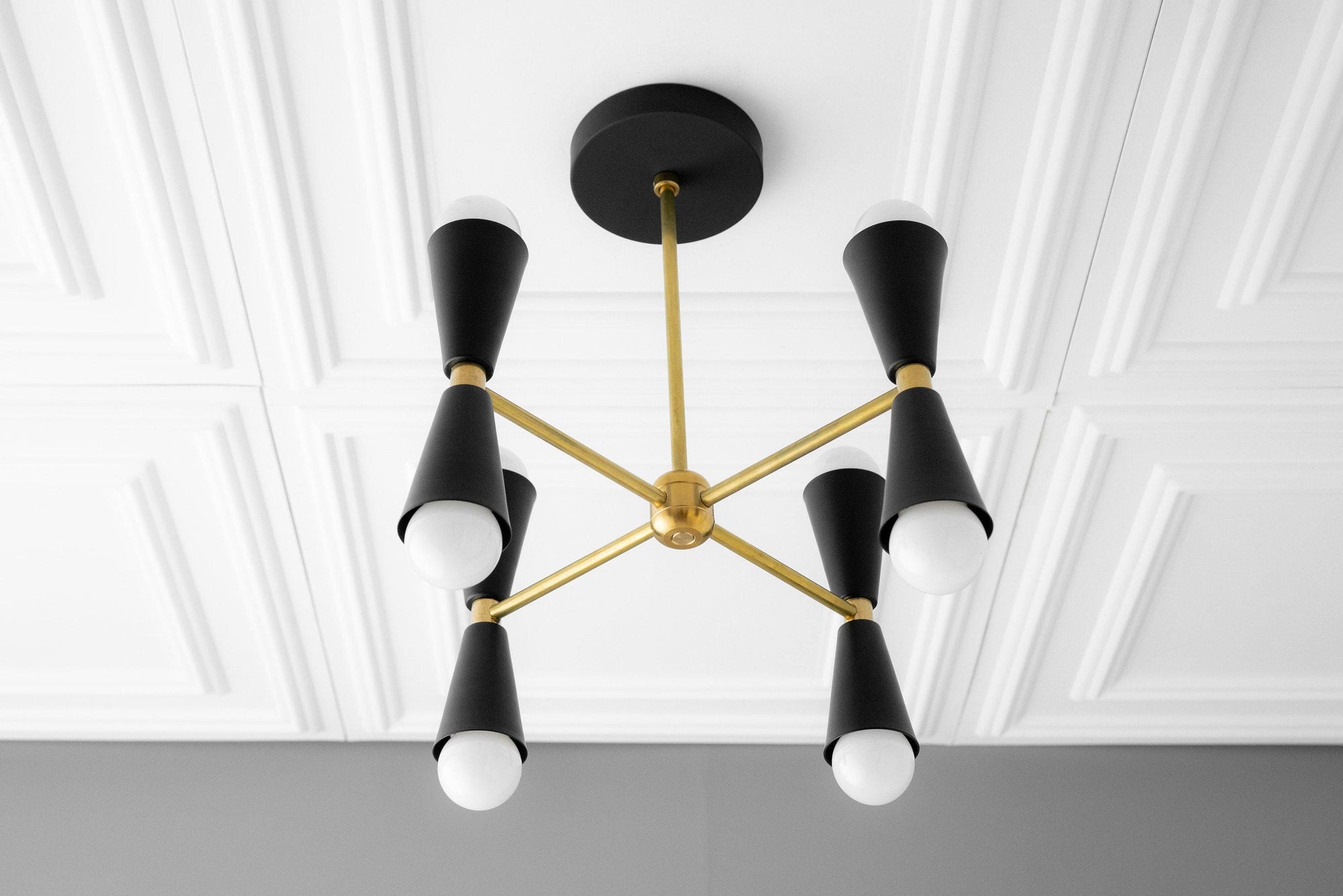 CHANDELIER MODEL NO. 1047