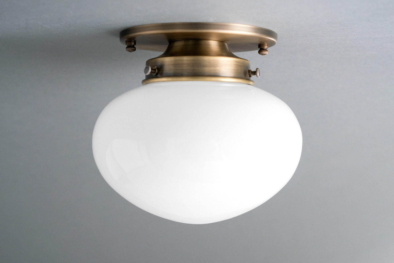 CEILING LIGHT MODEL NO. 4187