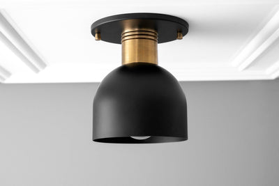 CEILING LIGHT MODEL NO. 3027