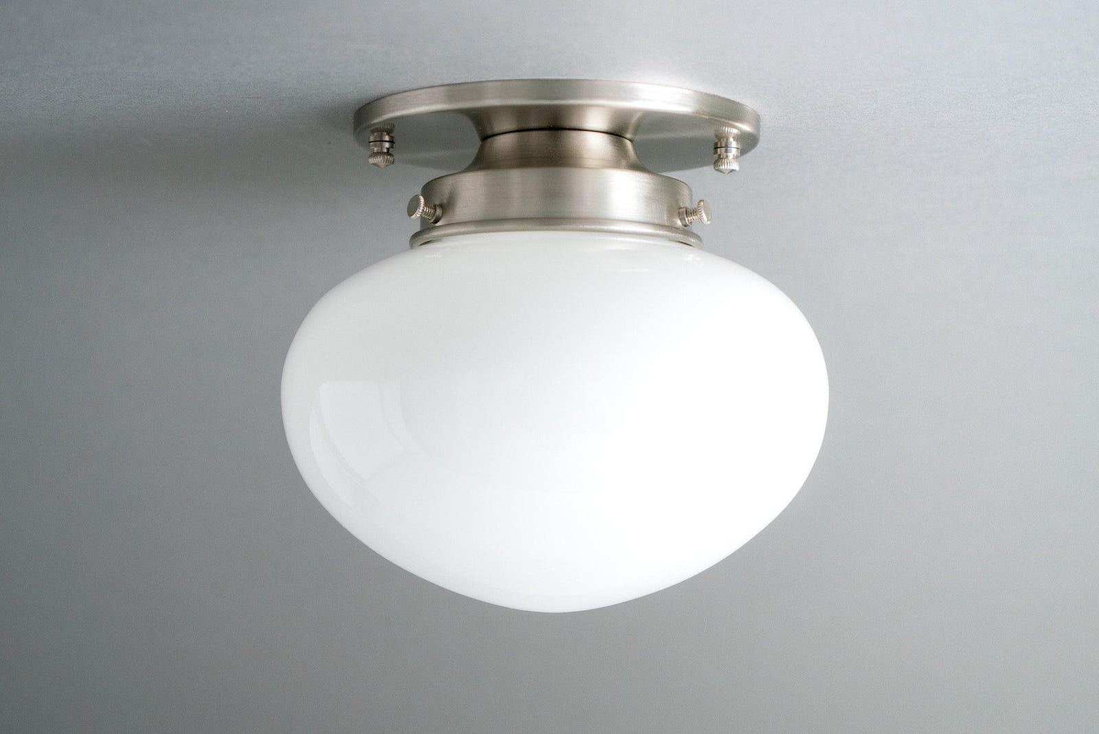 CEILING LIGHT MODEL NO. 4187