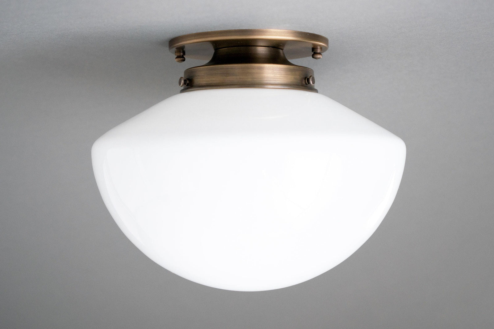 CEILING LIGHT MODEL NO. 9251