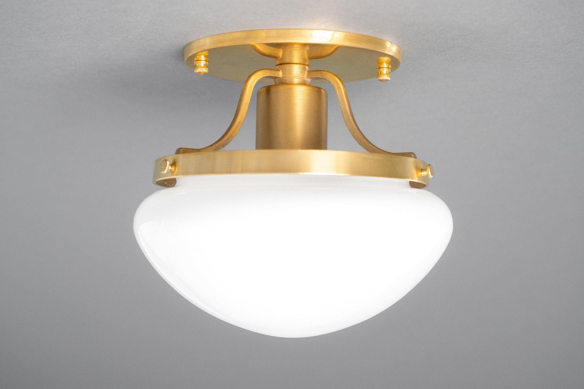 CEILING LIGHT MODEL NO. 6277