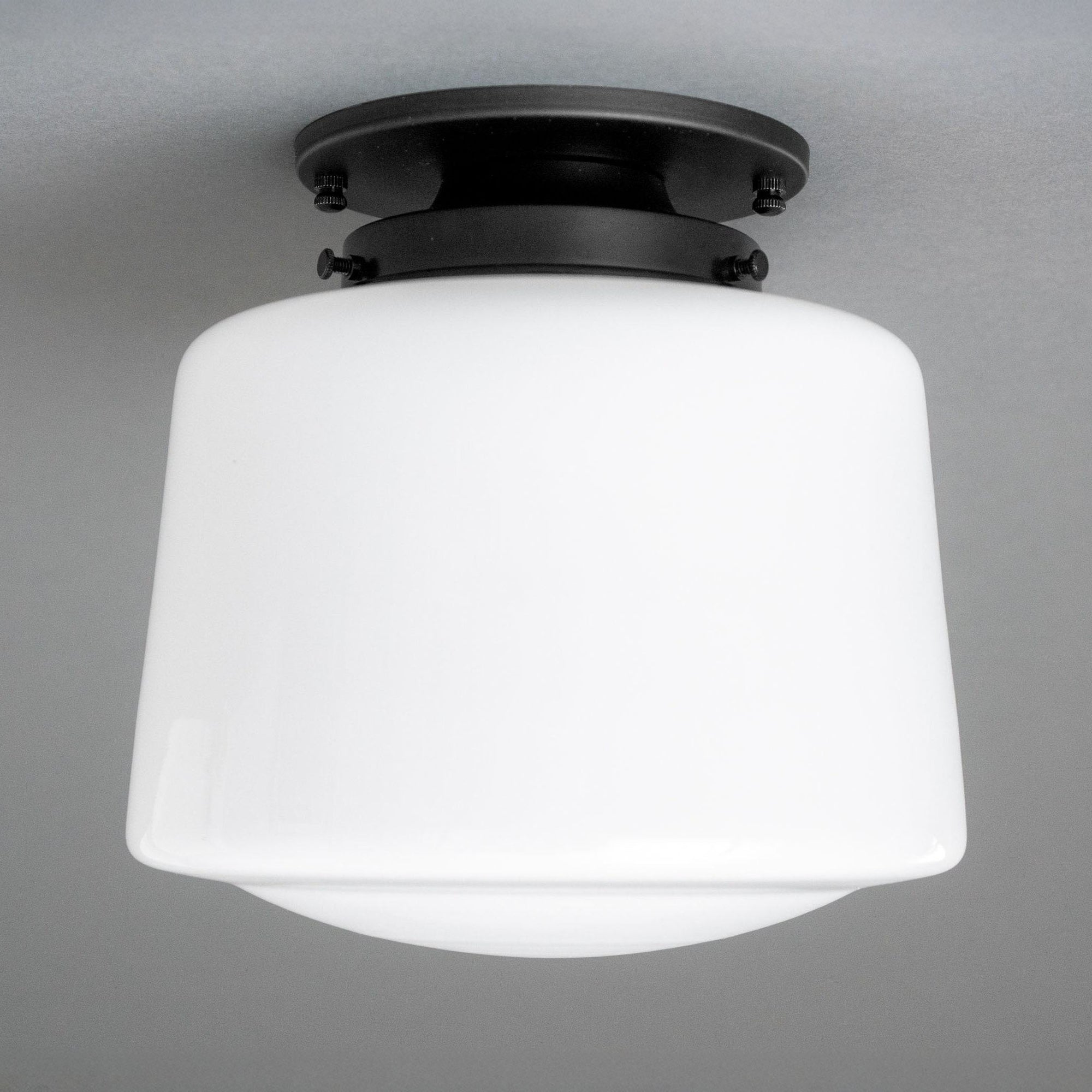CEILING LIGHT MODEL No. 6191