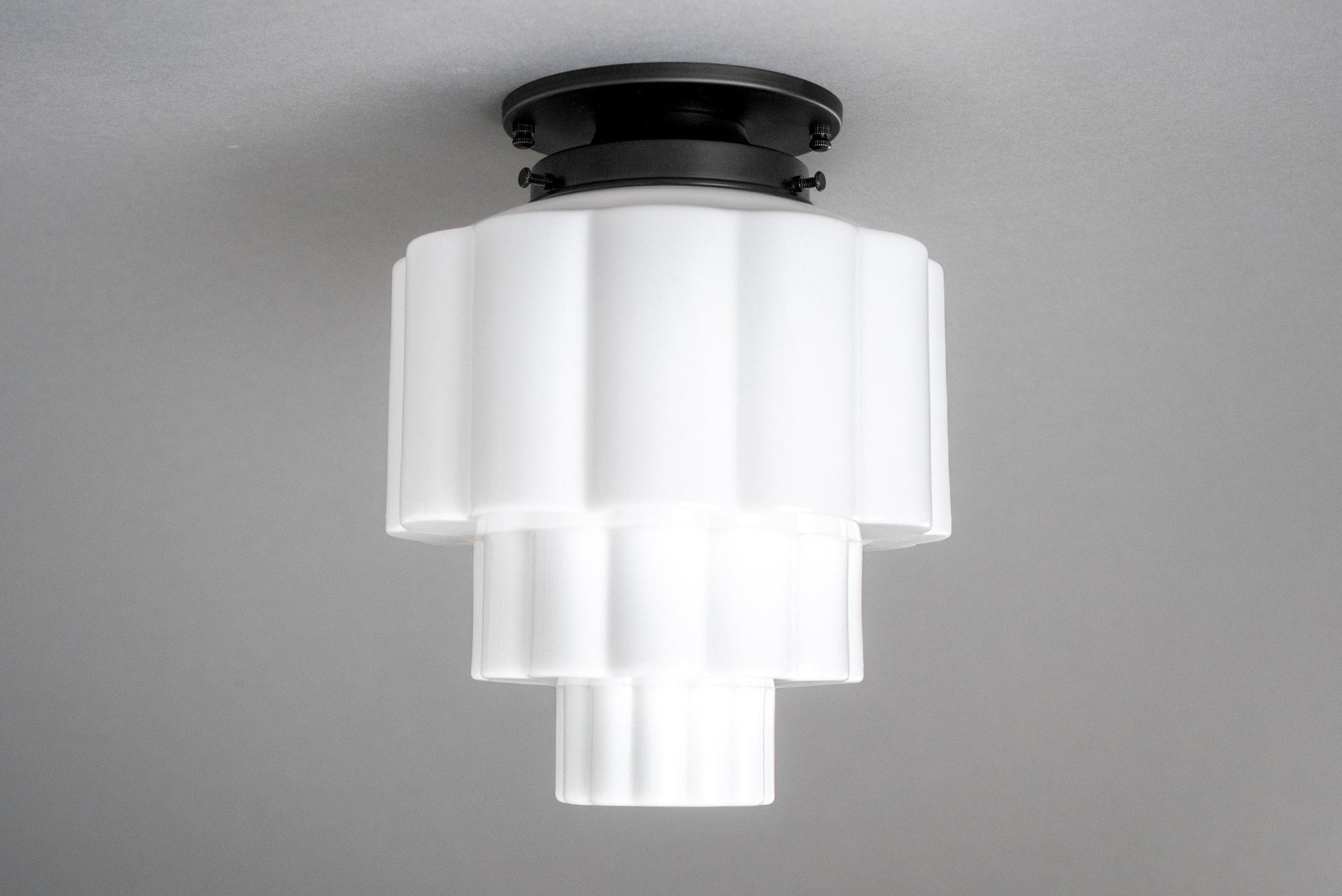 CEILING LIGHT MODEL NO. 3390