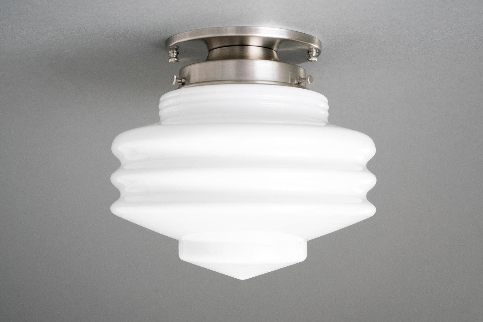 CEILING LIGHT MODEL NO. 3980