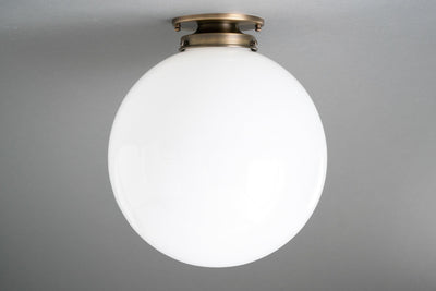 CEILING LIGHT MODEL NO. 7777
