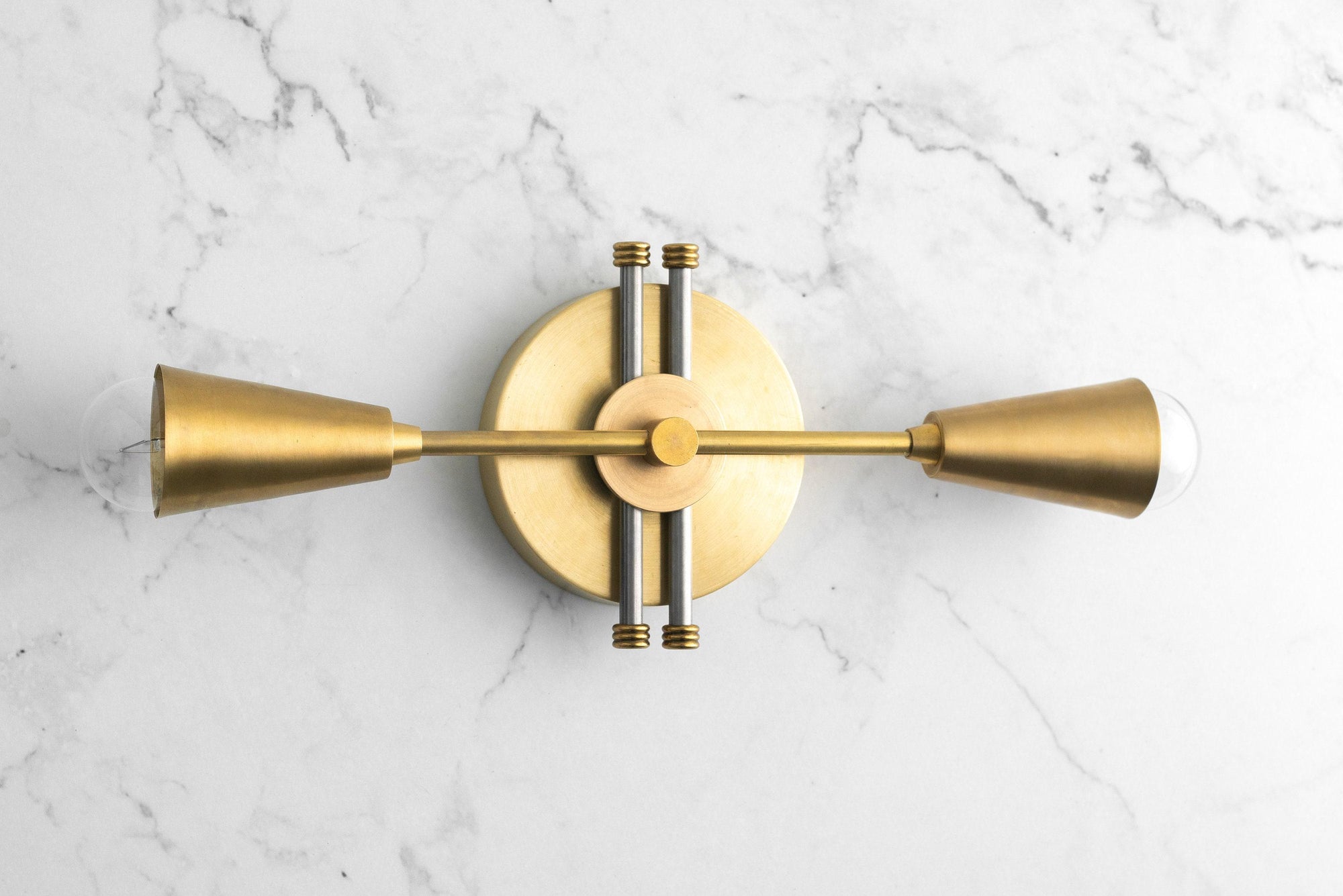 VANITY LIGHT MODEL NO. 2986