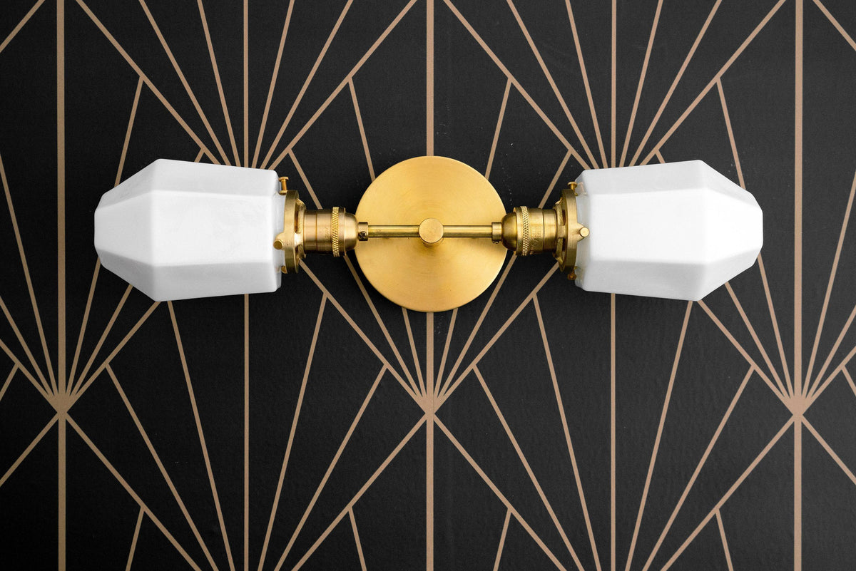 VANITY LIGHT MODEL NO. 6679