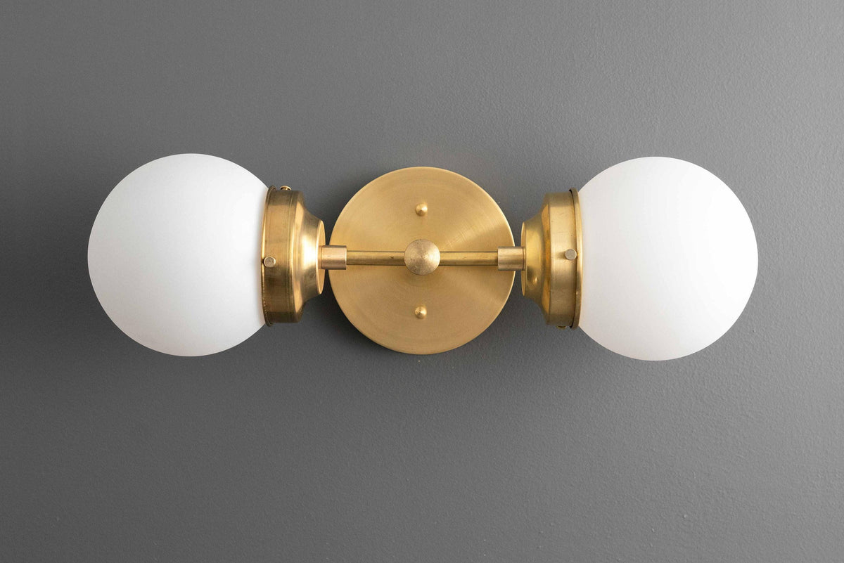 VANITY LIGHT MODEL NO. 2599