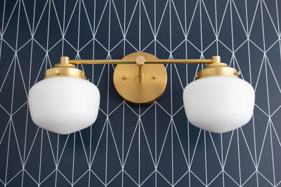 VANITY LIGHT MODEL NO. 5799