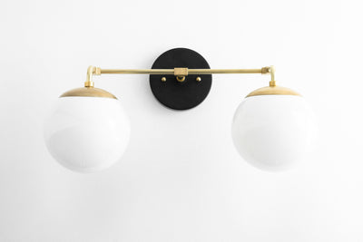 VANITY LIGHT MODEL NO. 7615