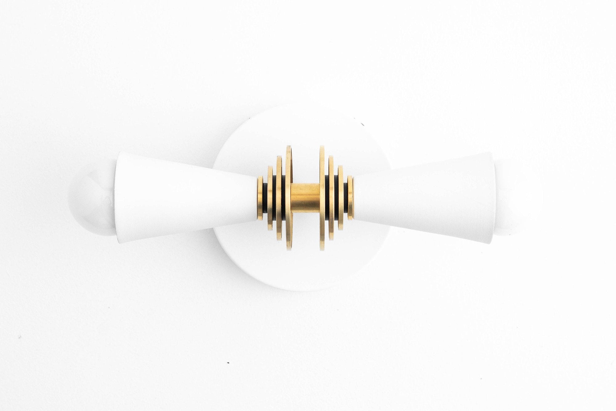 VANITY LIGHT MODEL NO. 9830