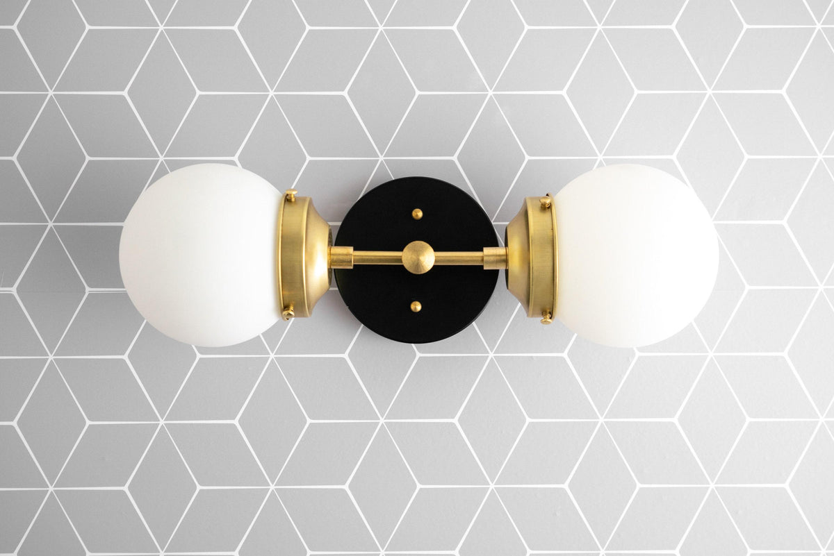 VANITY LIGHT MODEL NO. 2599
