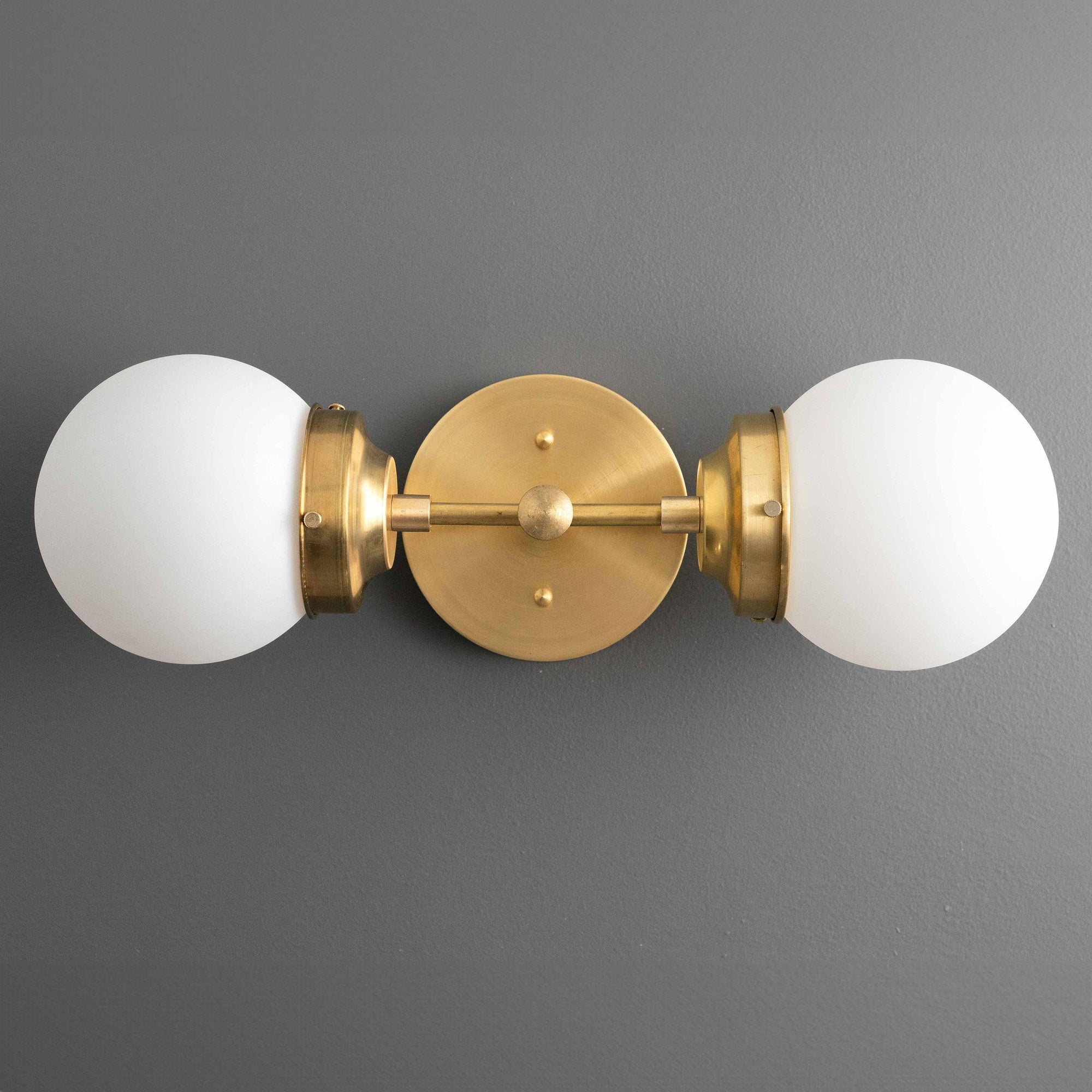 VANITY LIGHT MODEL NO. 2599