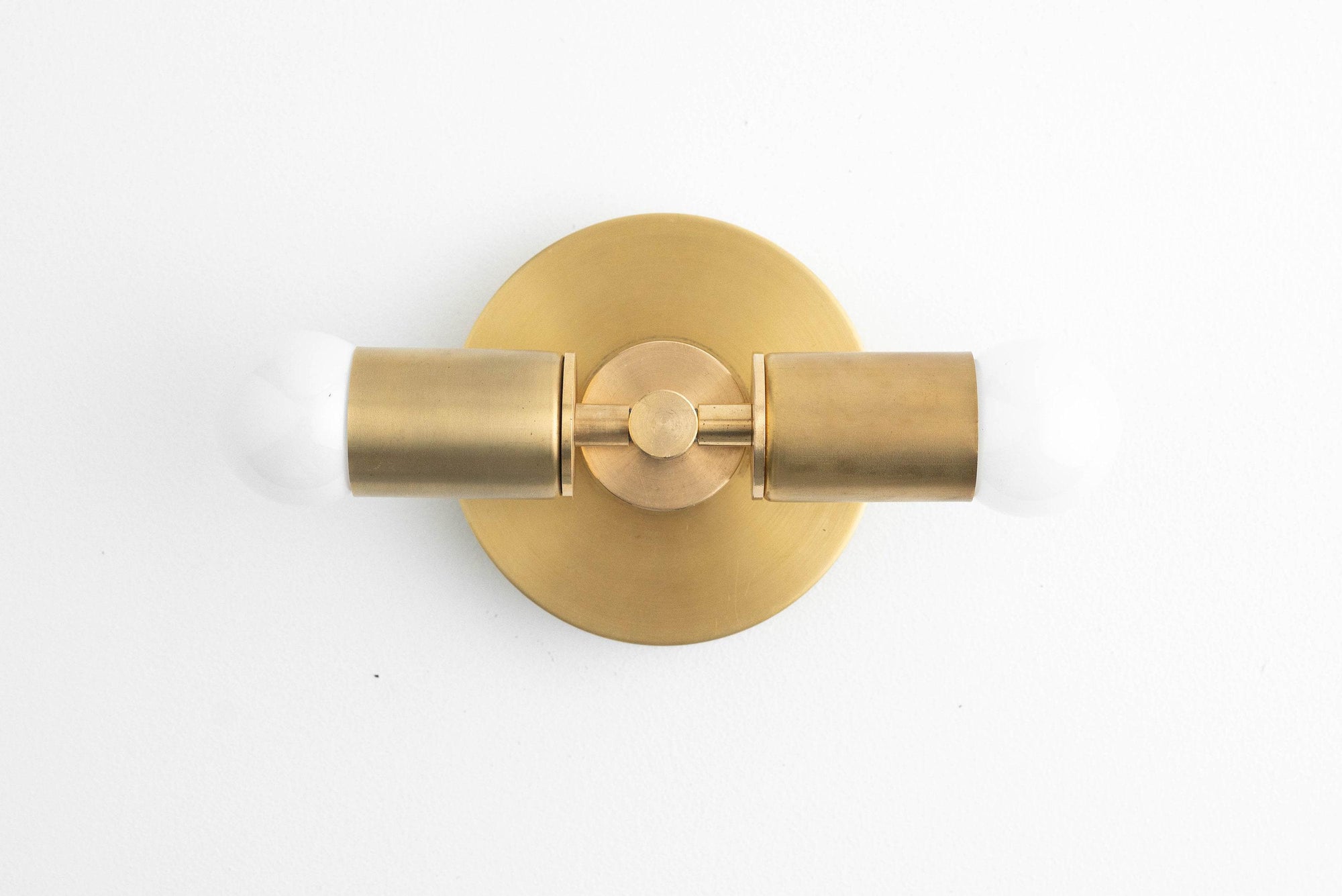 VANITY LIGHT MODEL NO. 2621