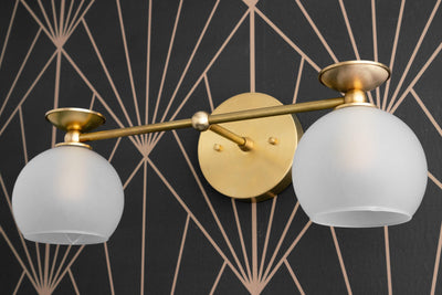 VANITY LIGHT MODEL NO. 8497
