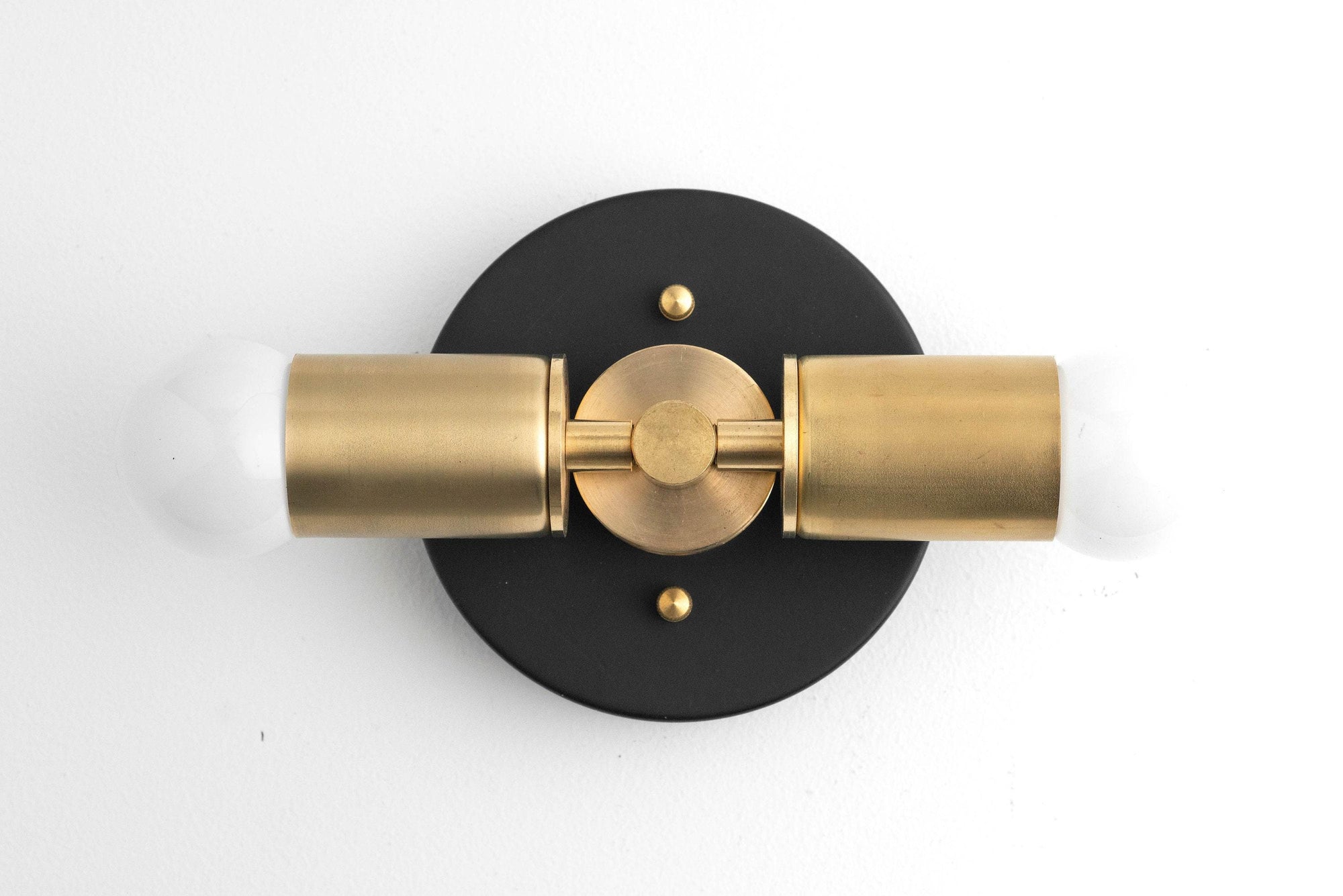 VANITY LIGHT MODEL NO. 2621