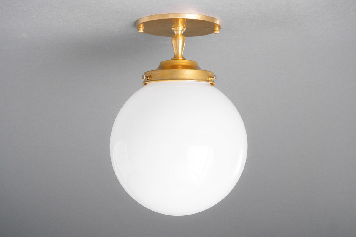 CEILING LIGHT MODEL NO. 0628