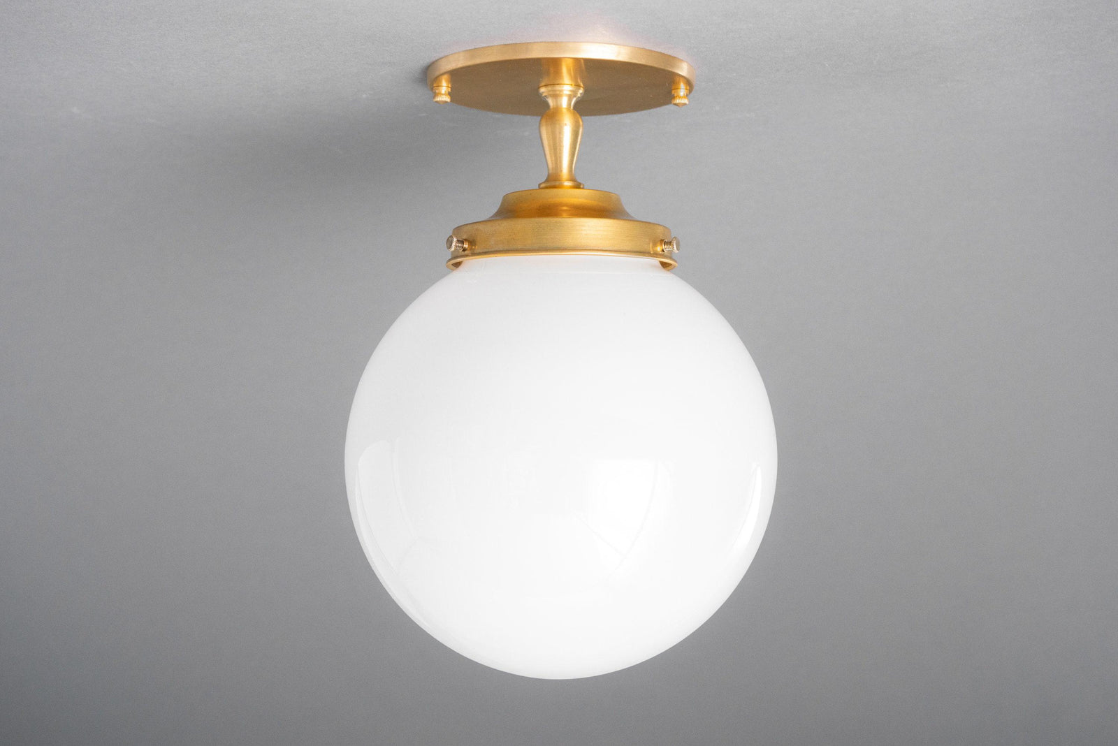 CEILING LIGHT MODEL NO. 0628
