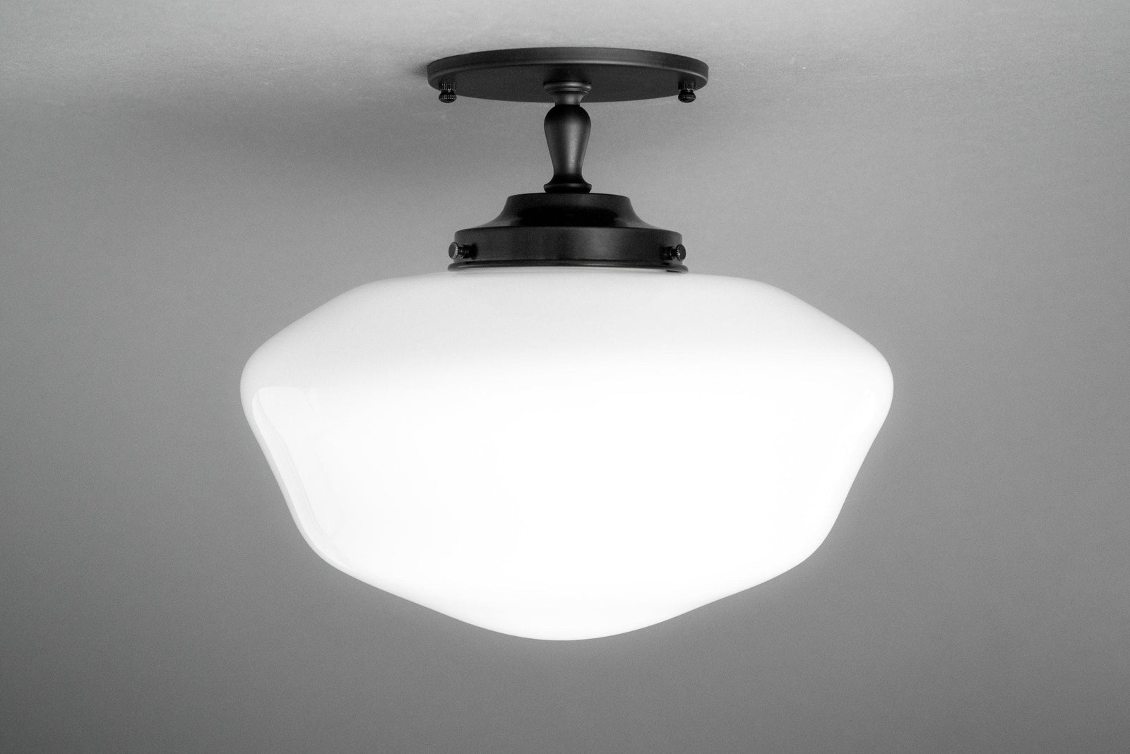 CEILING LIGHT MODEL NO. 8362