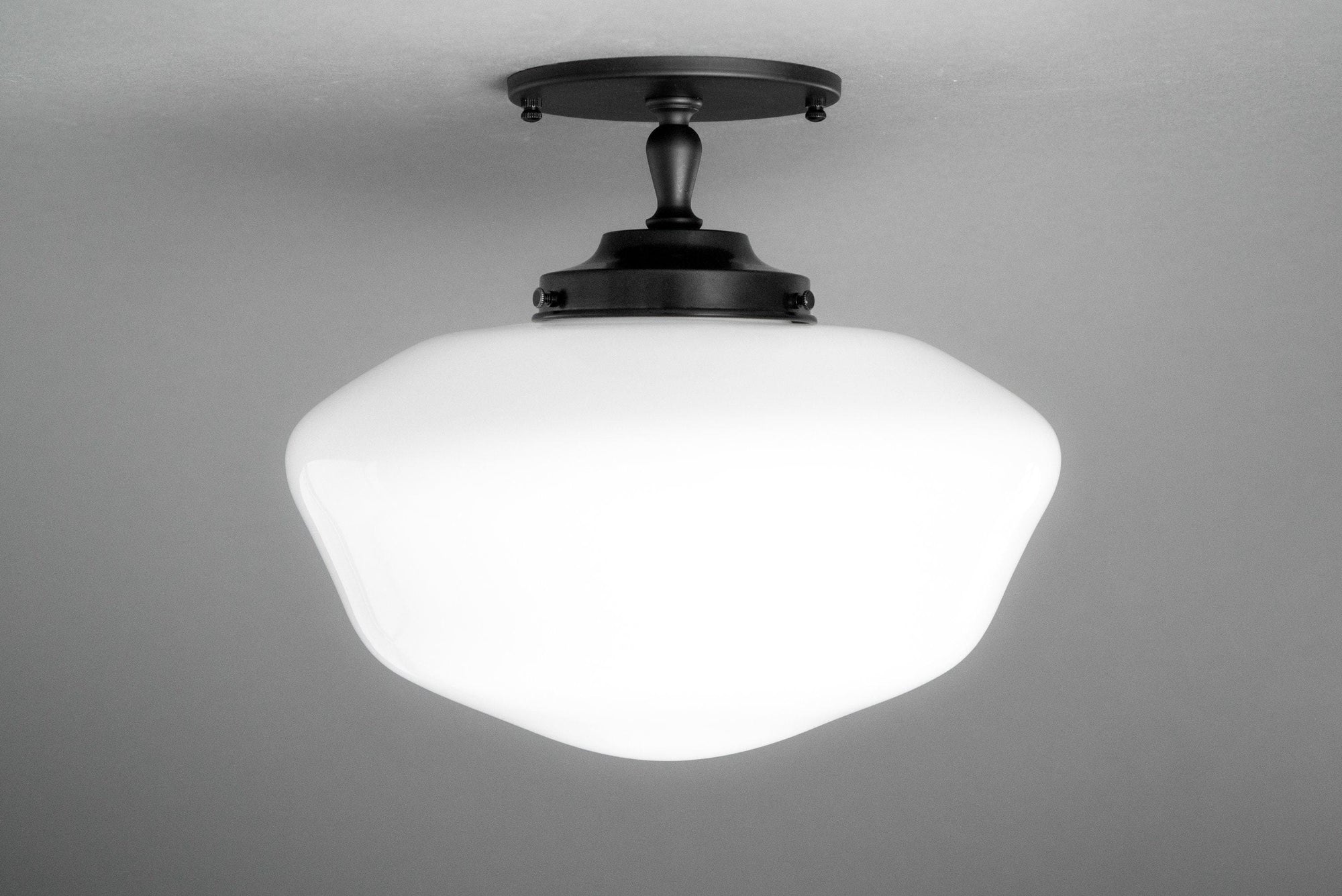 CEILING LIGHT MODEL NO. 8362