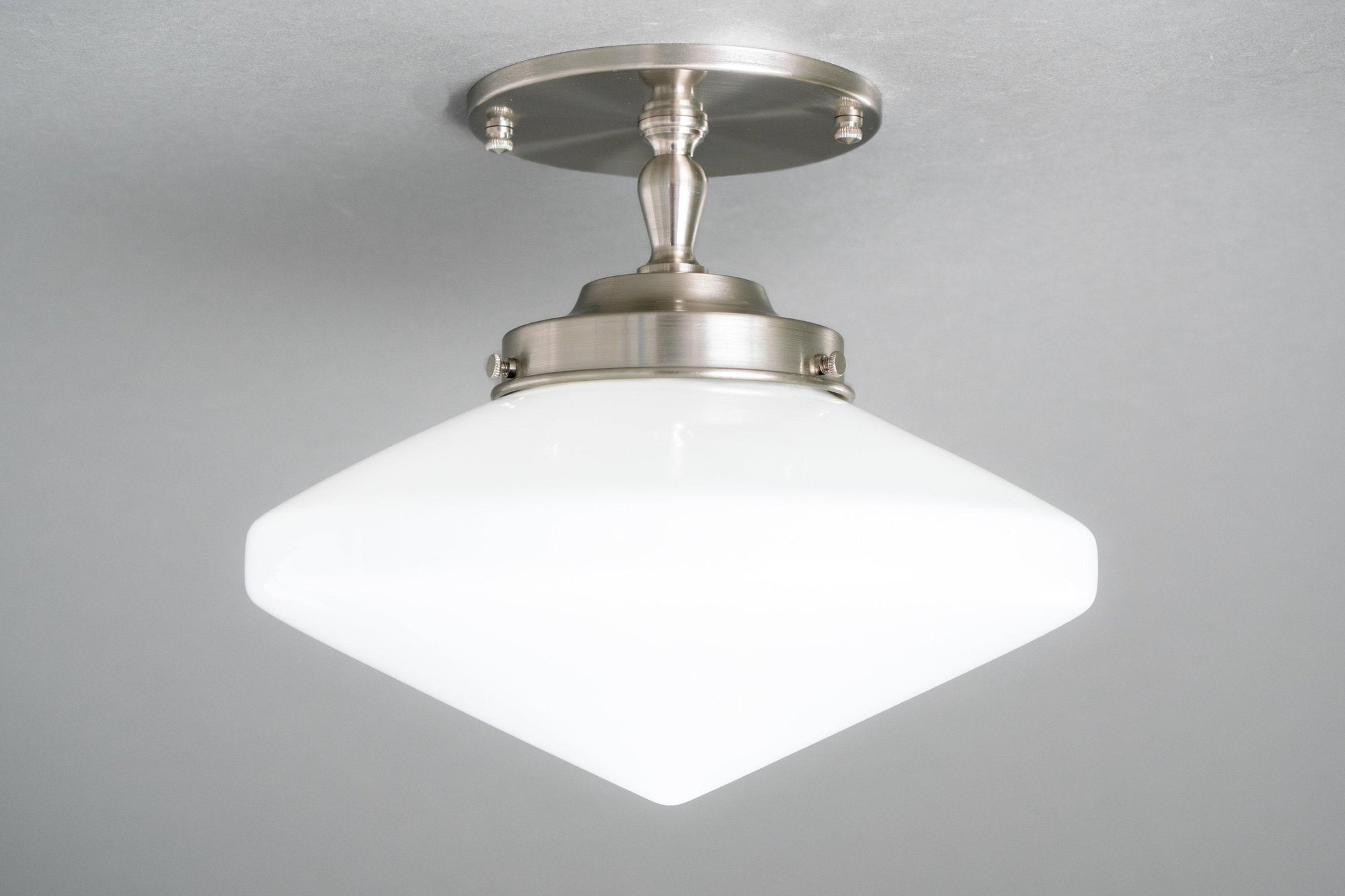 CEILING LIGHT MODEL NO. 0041