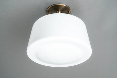 CEILING LIGHT MODEL NO. 6438
