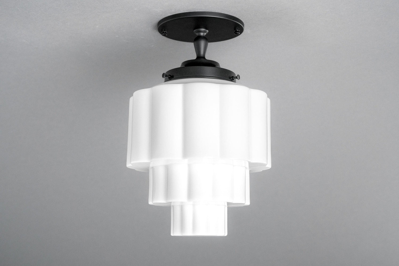 CEILING LIGHT MODEL NO. 2520