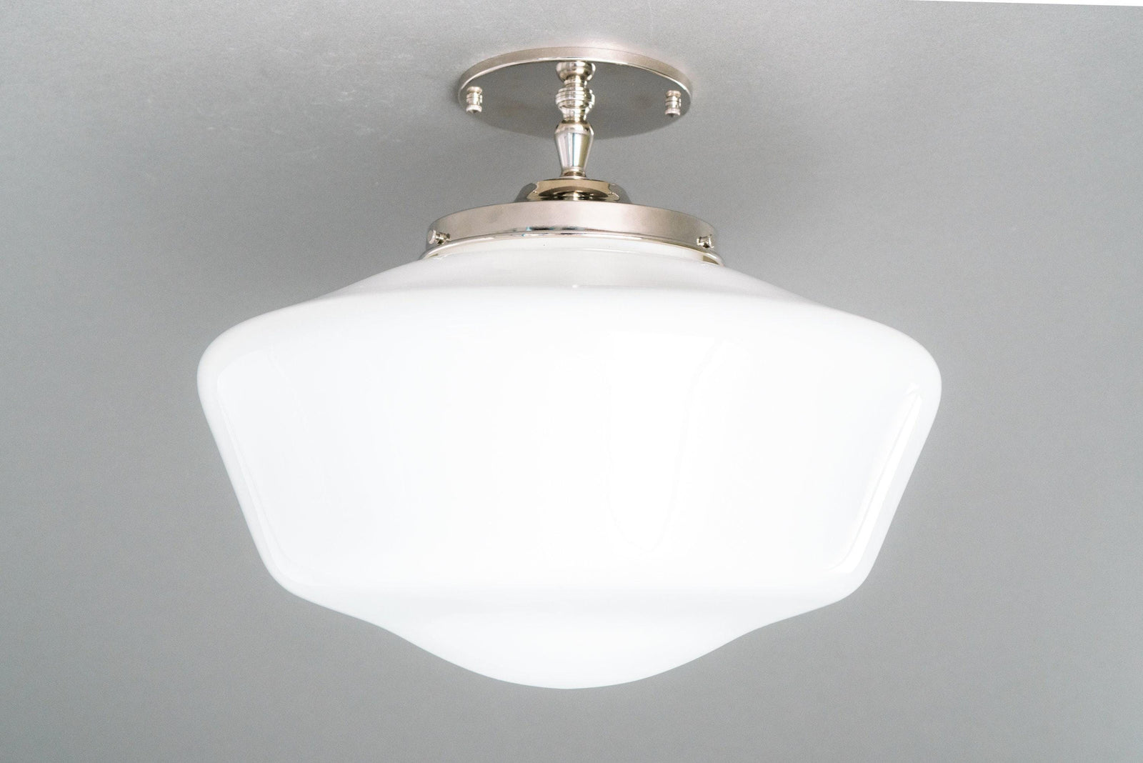 CEILING LIGHT MODEL NO. 3925