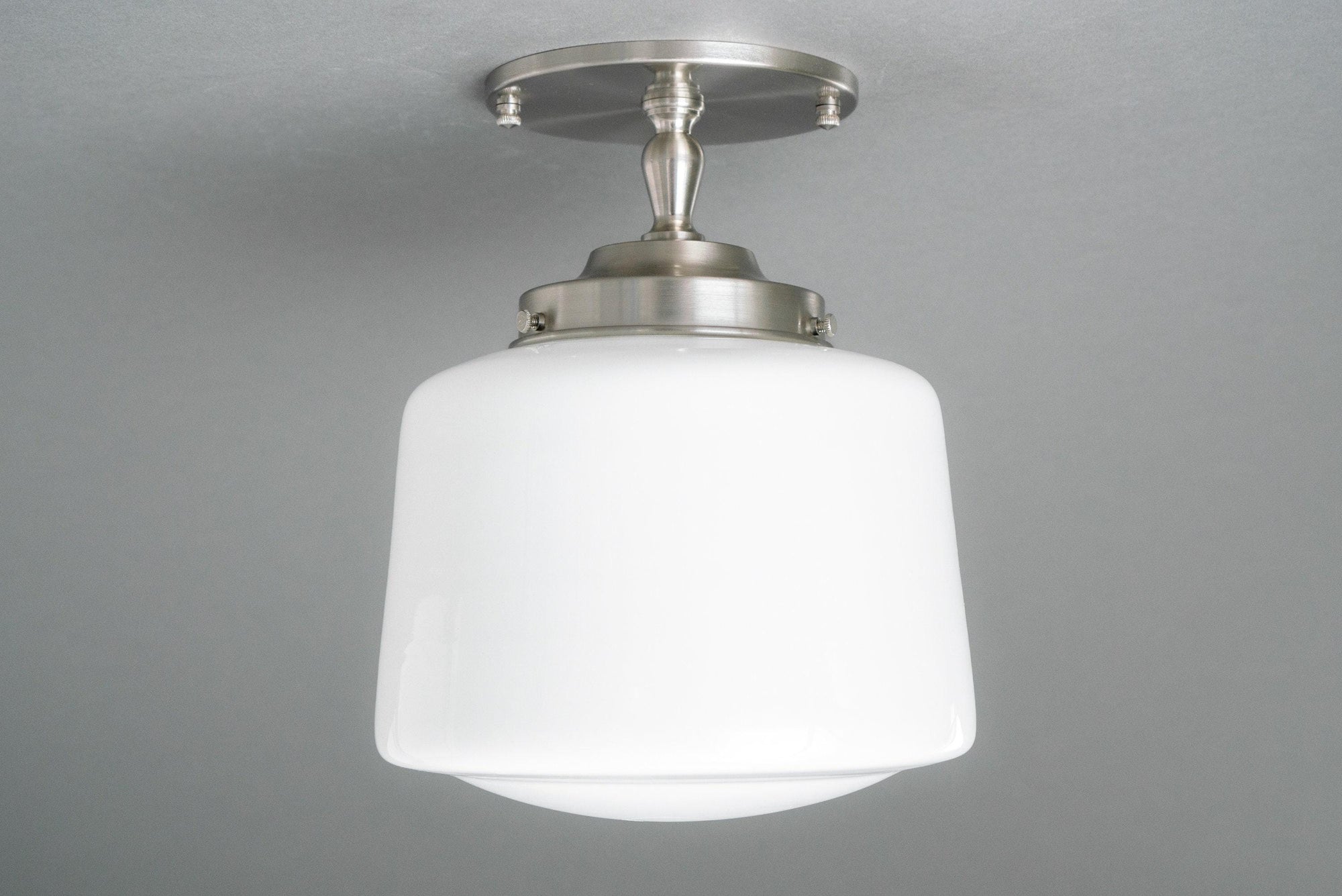 CEILING LIGHT MODEL NO. 8224