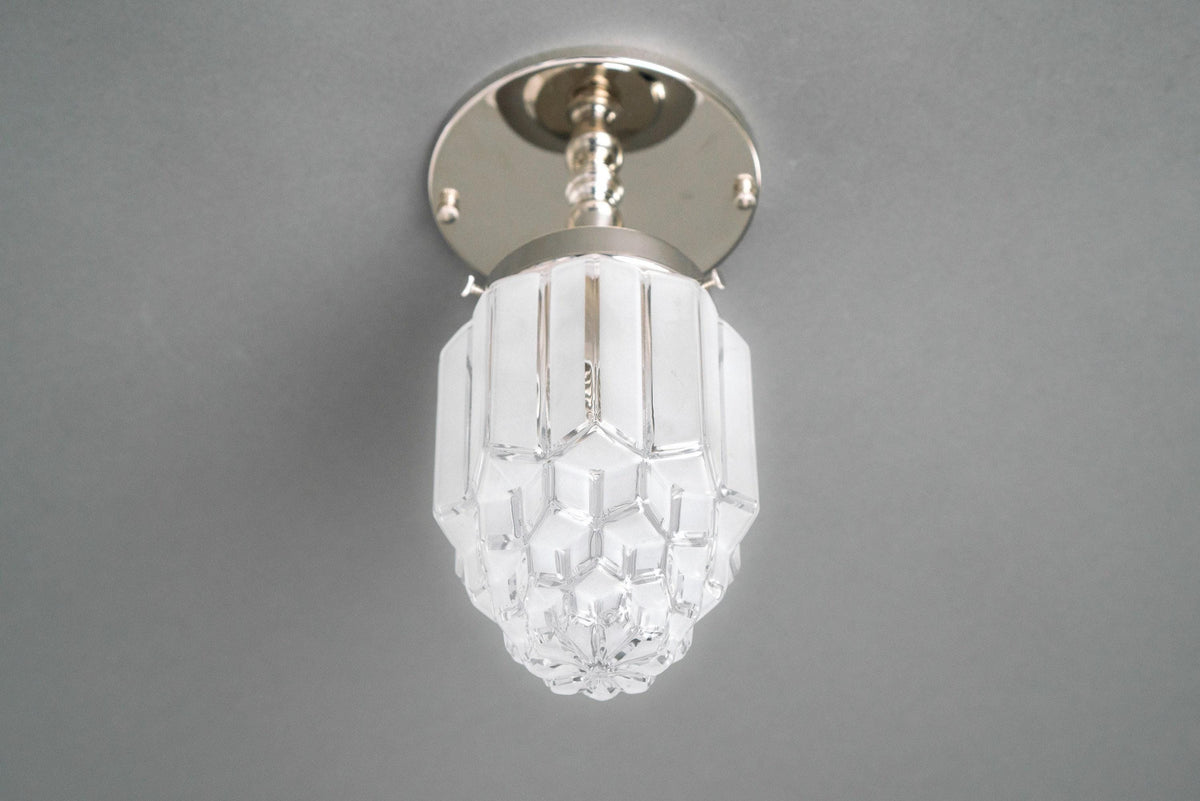 CEILING LIGHT MODEL NO. 7466