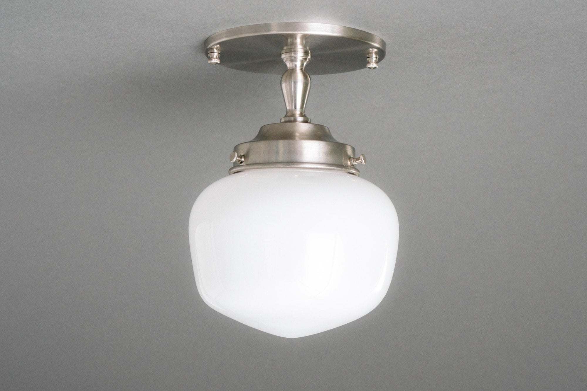 CEILING LIGHT MODEL NO. 0960