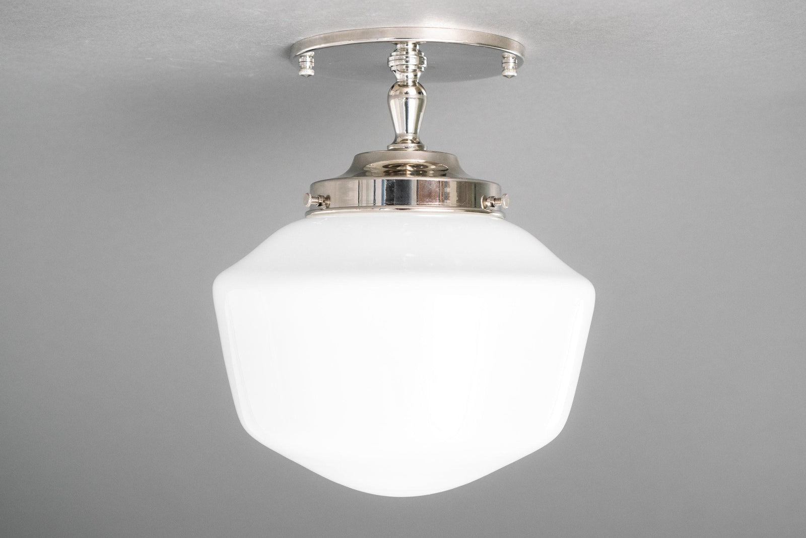 CEILING LIGHT MODEL NO. 7867
