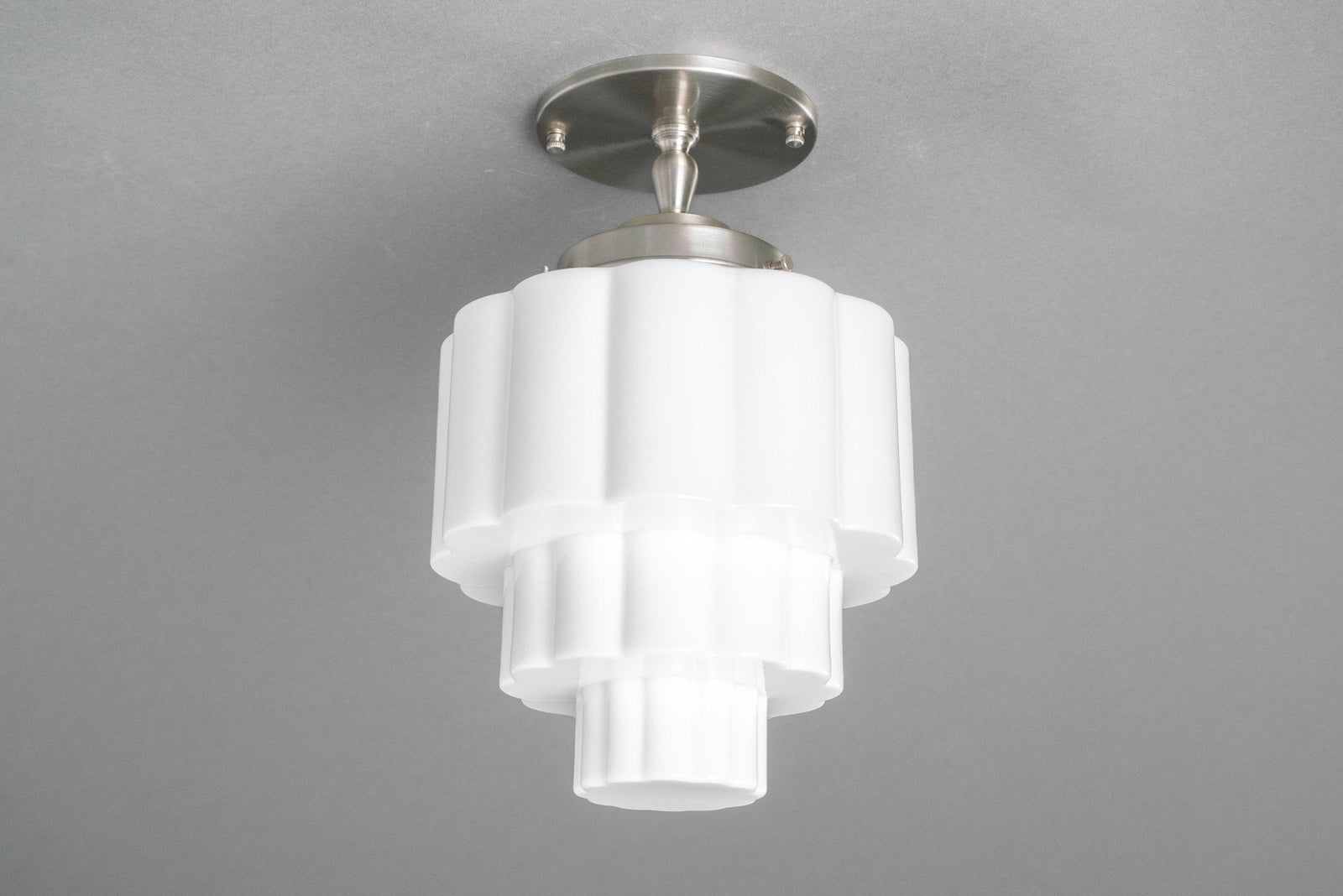 CEILING LIGHT MODEL NO. 2520