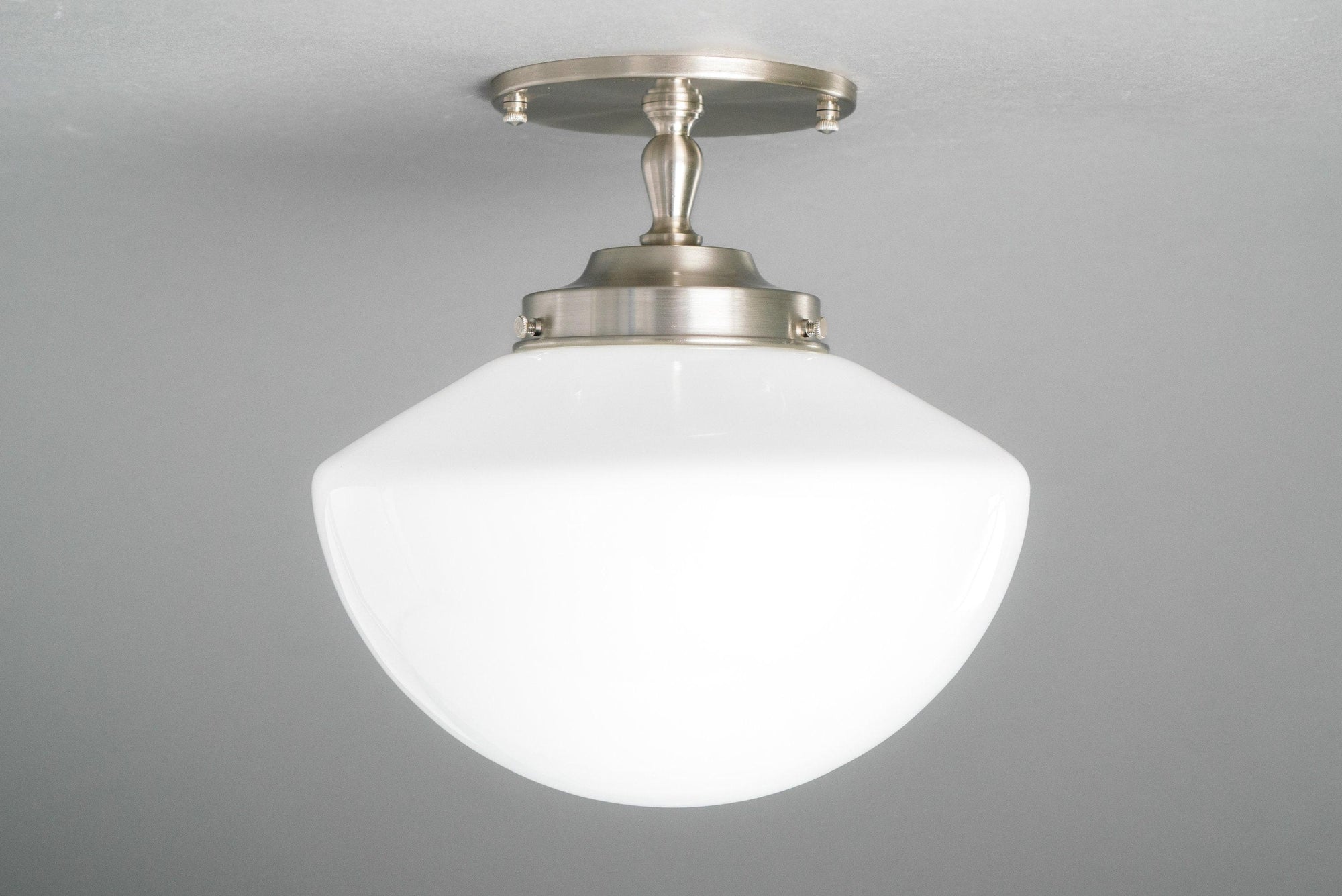 CEILING LIGHT MODEL NO. 7084