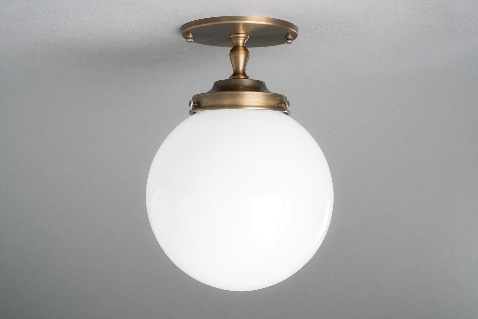 CEILING LIGHT MODEL NO. 0628
