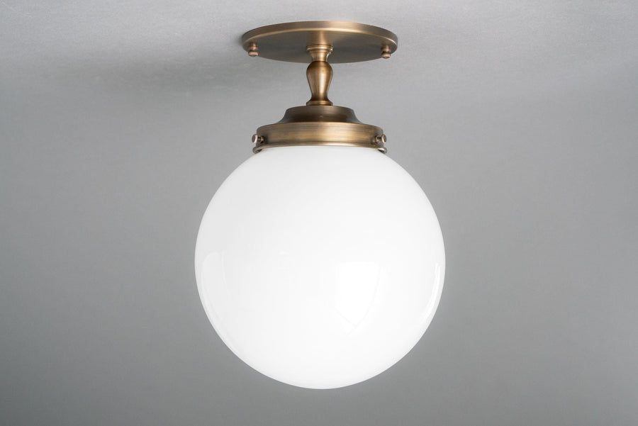 CEILING LIGHT MODEL NO. 0628