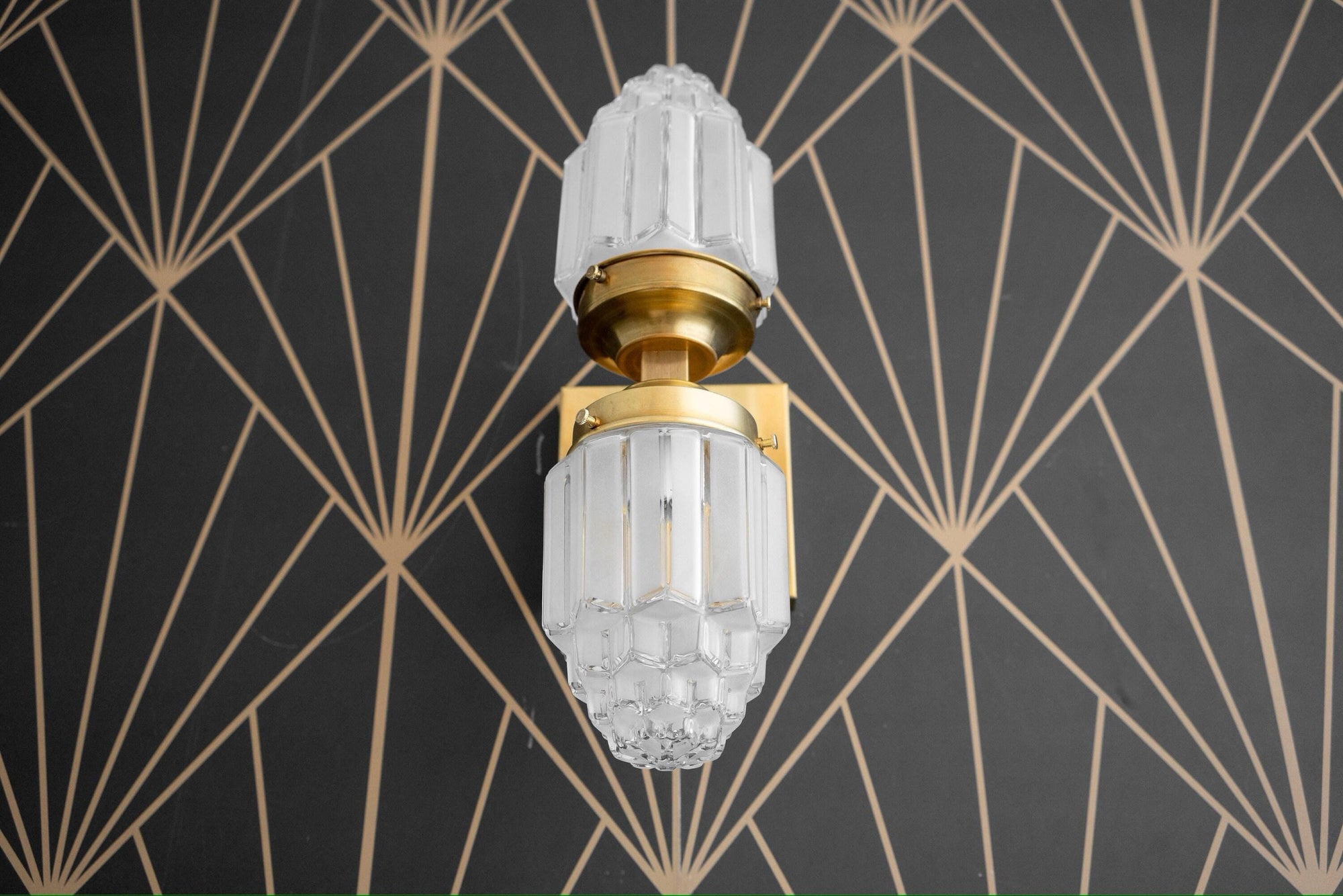 SCONCE MODEL NO. 7180