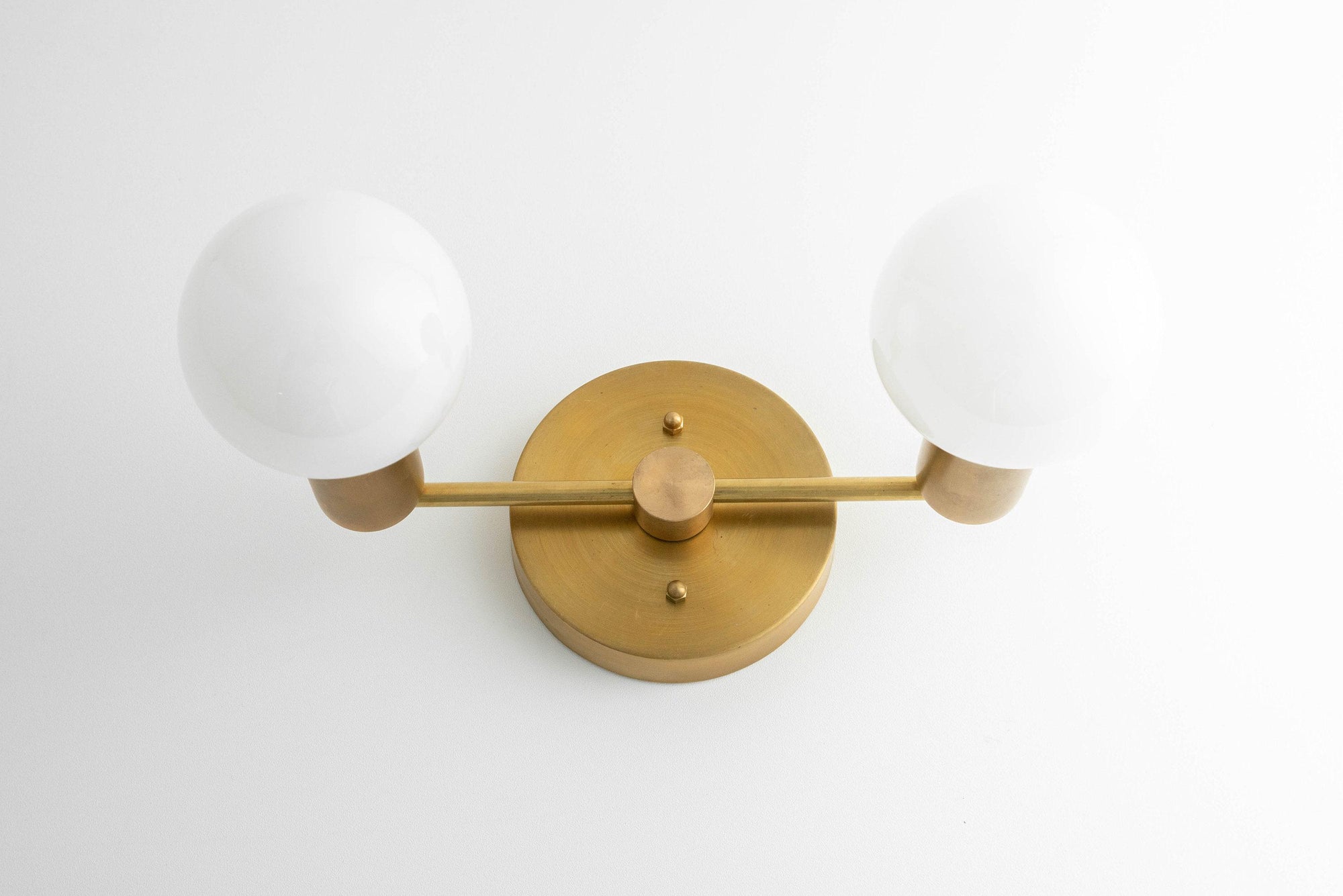 VANITY LIGHT MODEL NO. 7826