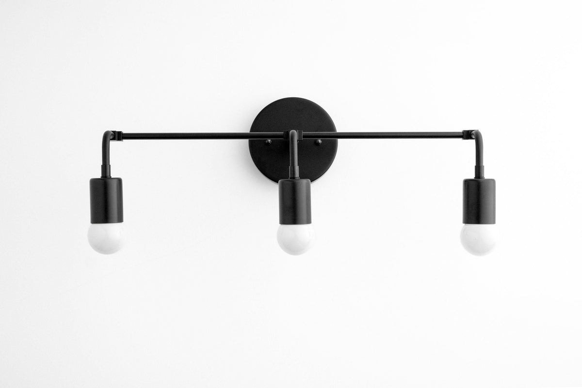 VANITY LIGHT MODEL NO. 6866