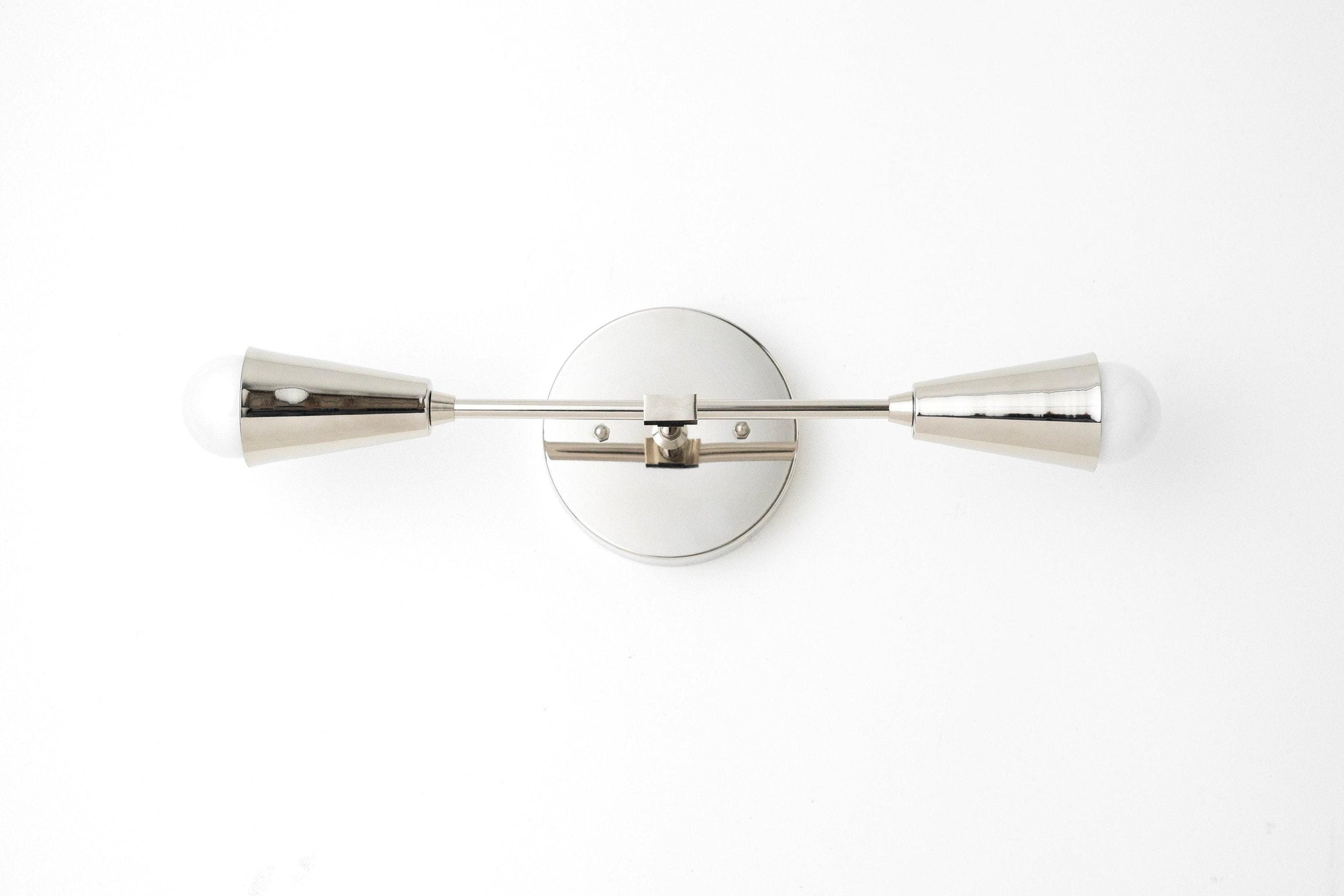 VANITY LIGHT MODEL NO. 3209