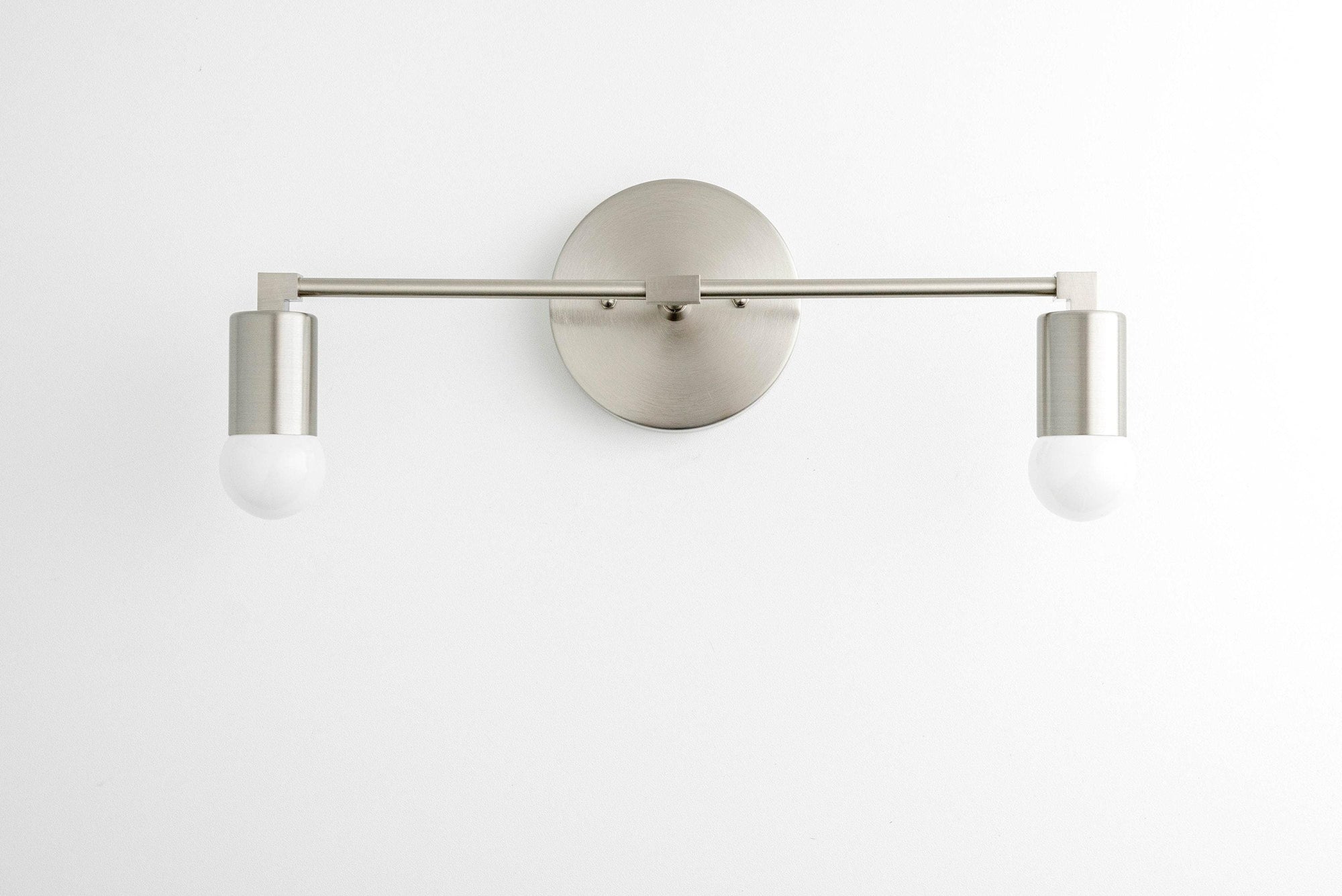 VANITY LIGHT MODEL NO. 8412