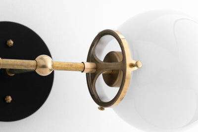 VANITY LIGHT MODEL NO. 7776